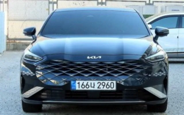 EV4 중고차 K8 하이브리드 시그니처 매물 사진 8 - 2023/01 76,675km