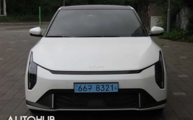 EV4 중고차 EV4 롱레인지 2WD 매물 사진 3 - 2025/06 12,804km